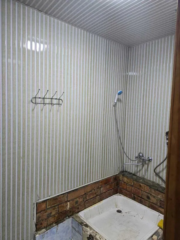 Срочно продается дом 2 комнаты, 1,3 сотки. Узбум. 5
