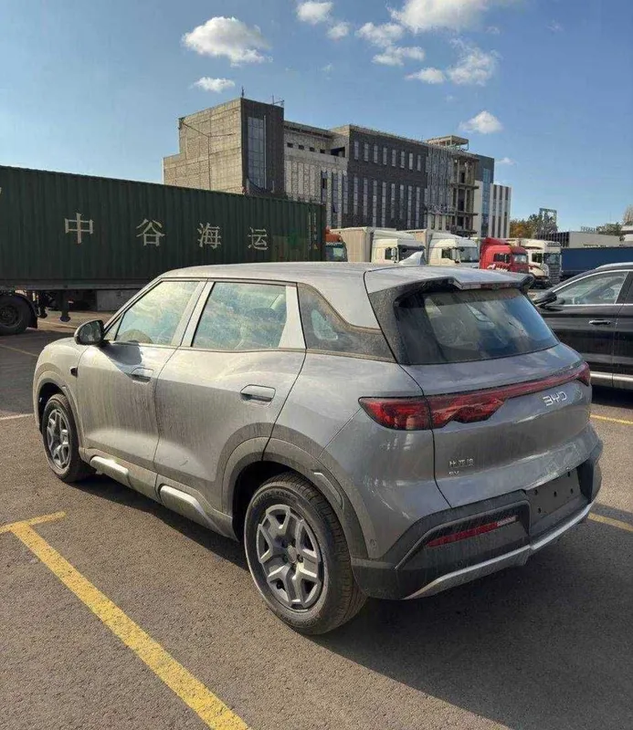 BYD yuan up gibrid qulay shartlar va narxlarda — фото 1