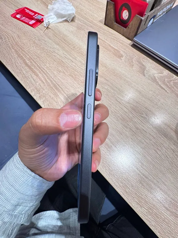 Xiaomi 17T 12/256 с гарантией — фото 2
