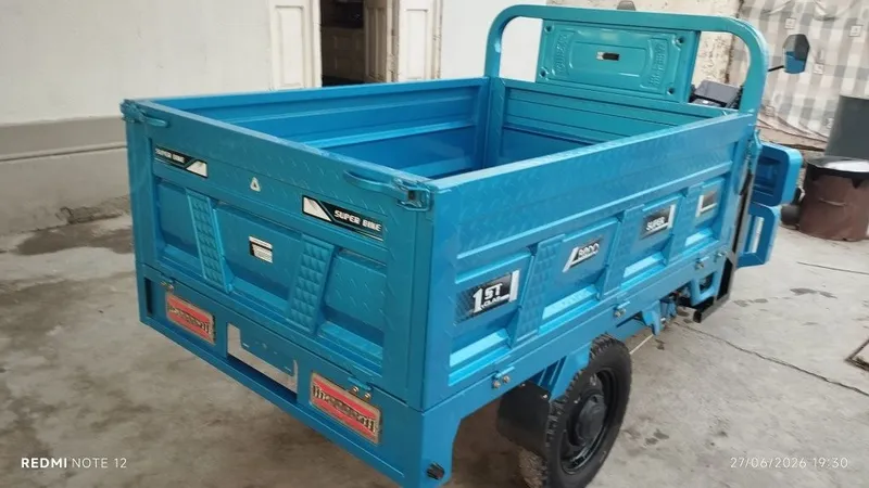 Bobo Skuter 700kg 2