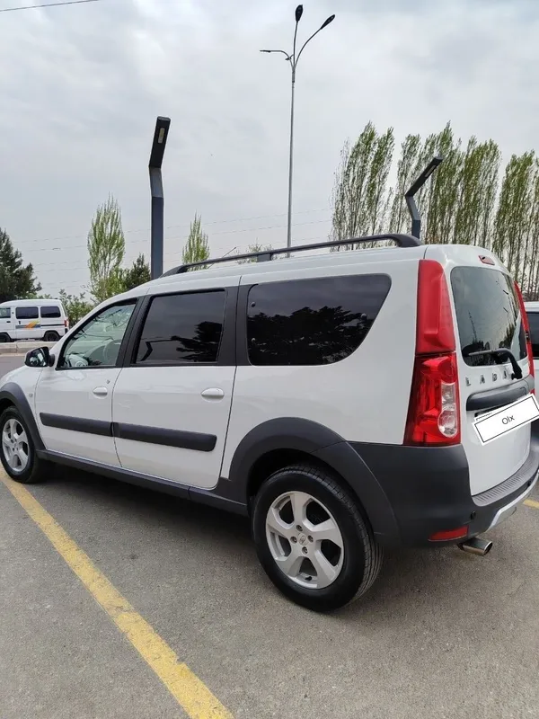 Lada largus cross 3 Lada largus cross 3