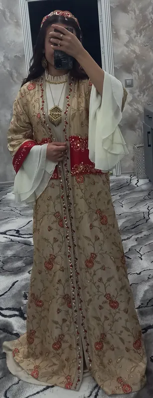 Келинлар учун ансамбль