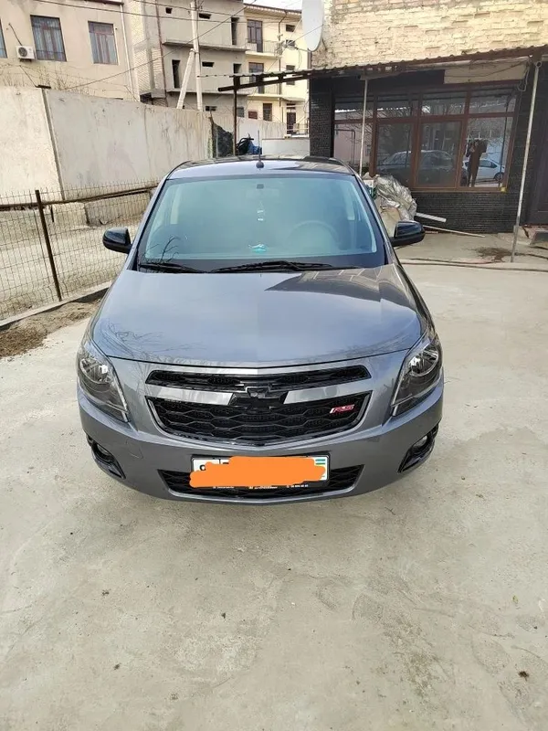 chevrolet cobalt — фото 2