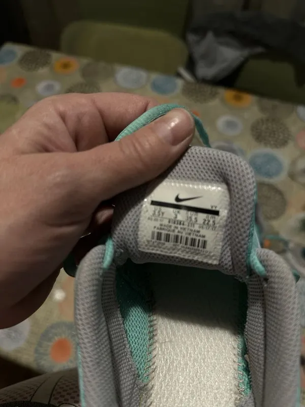 Кроссовки NIKE оригинал 5 Кроссовки NIKE оригинал 5