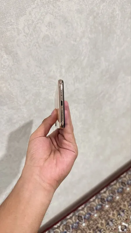 iPhone Xs Max 64GB 5 iPhone Xs Max 64GB 5