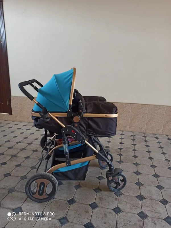 Продаётся коляска для близнецов 2 Продаётся коляска для близнецов 2