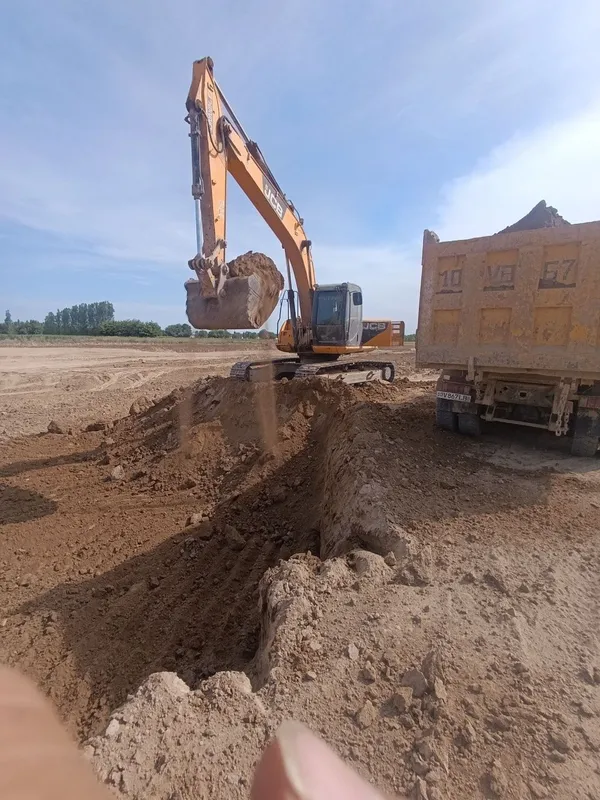 JCB Екскаватор сотилади хозирда ишлабтурибди холати йахши — фото 2
