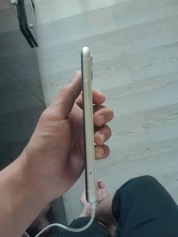 iPhone 11 5 iPhone 11 5