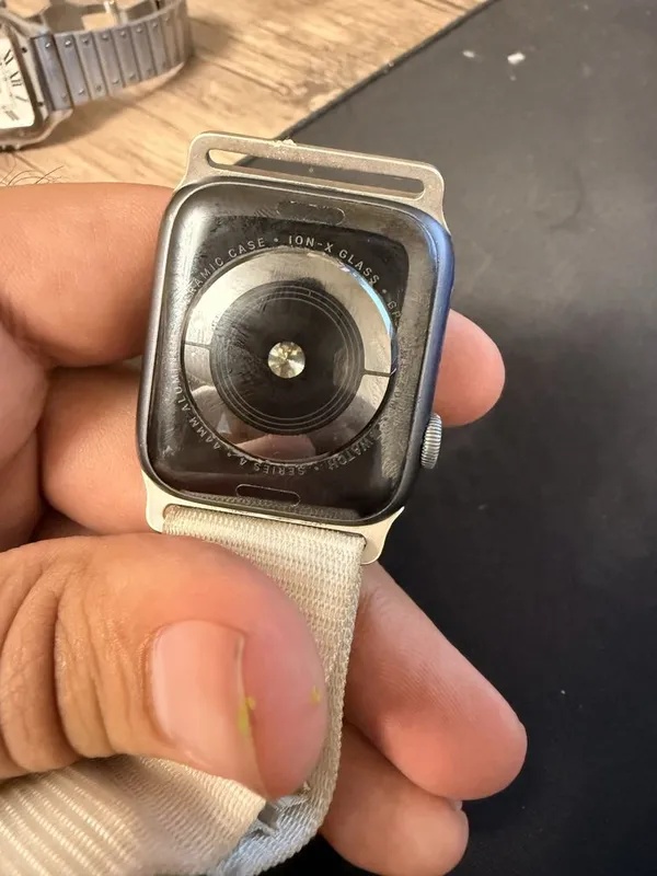 Apple whatch 4 оригинал — фото 1