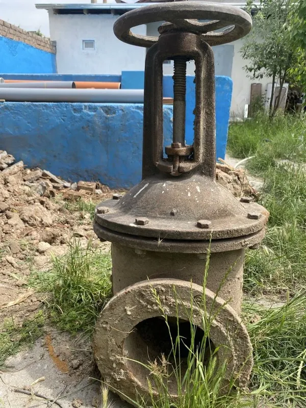 Задвижка стальная 200 талик (2 миллион сум)