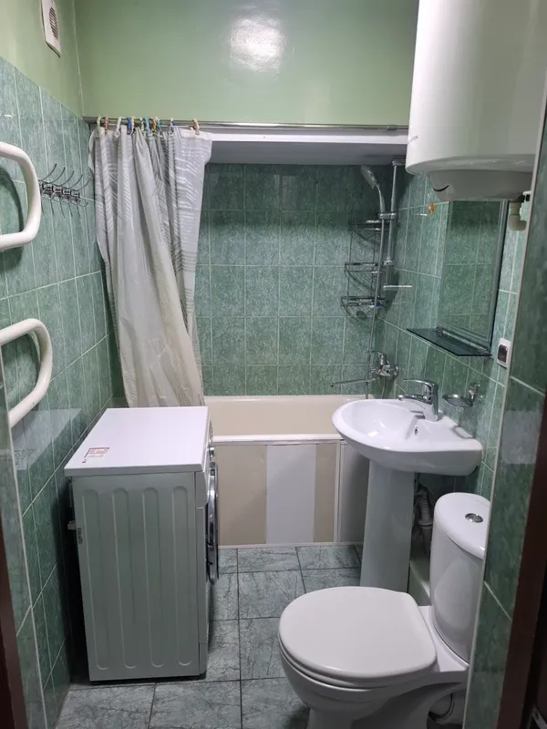 5 xonali kvartira, o‘rtacha holatda, 113 m² 6
