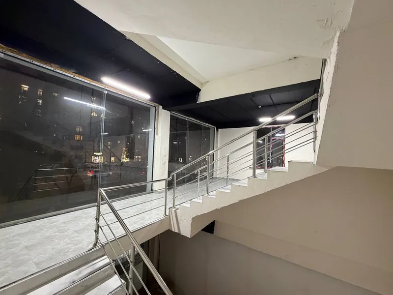 Срочно аренда офис ТурФирма Showroom Учебный Центр Метро Новза 1 Линия — фото 3
