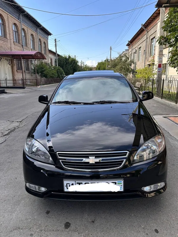 Chevrolet jentra 1