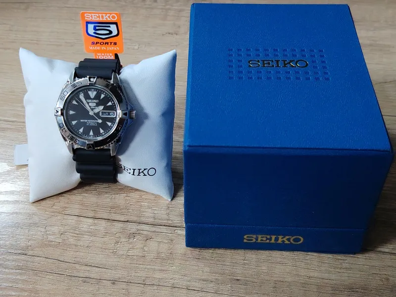 Часы Seiko 5 Sports SNZB33J2 Оригинал 100% 8 Часы Seiko 5 Sports SNZB33J2 Оригинал 100% 8