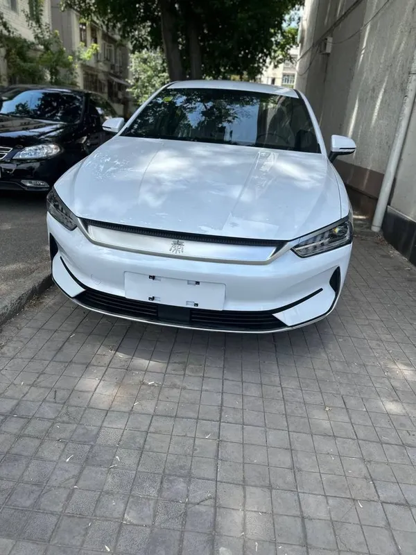 BYD QIN 510 EV (2025) BYD QIN 510 EV (2025)