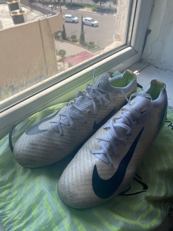 Nike air zoom mercurial football butsi