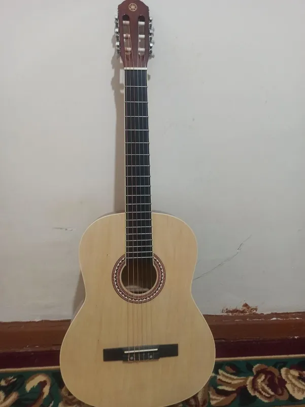 Гитара YAMAHA - Gitara — фото 2