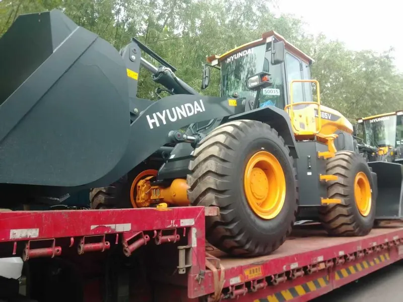 HYUNDAI Frontal yuklagich HL665V 1 HYUNDAI Frontal yuklagich HL665V 1