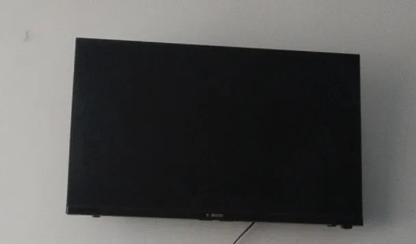 Televizor Samsung smart 43 talik