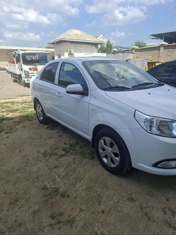 Nexia 3 2019 benzin gaz urnatilmagan — фото 1