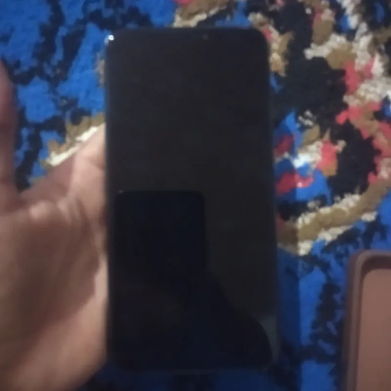 Телефон продаётся, потому что нужны деньги 3