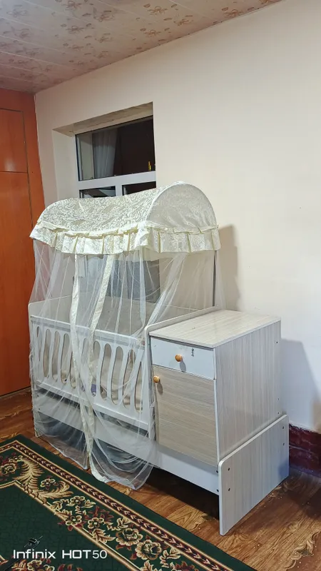 Кровать для маленьких детей 2