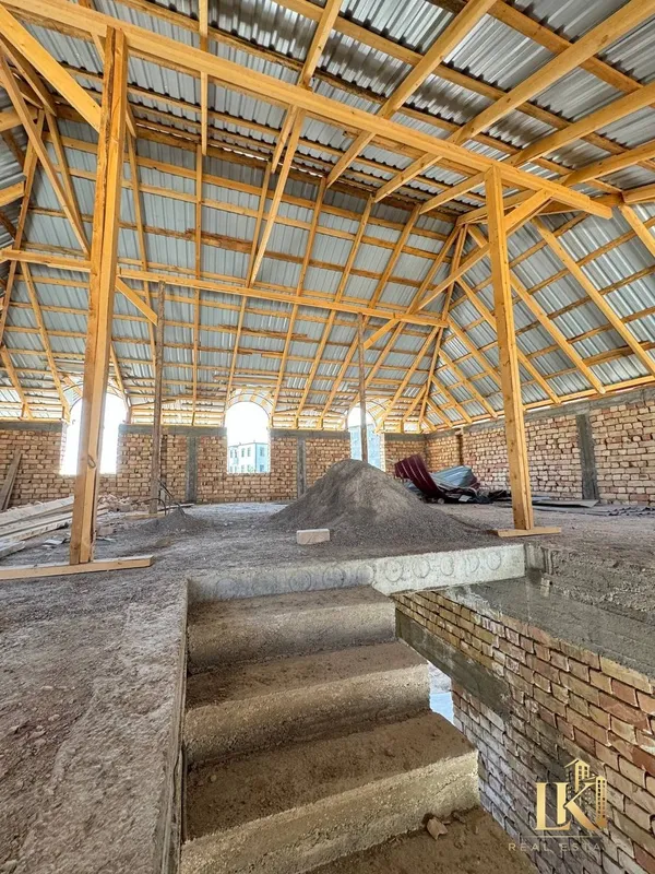 Sergeli Uzgarishdagi 2,3 sotixlik yer uchastkasidagi 300 m² uch qavatli uy 5 Sergeli Uzgarishdagi 2,3 sotixlik yer uchastkasidagi 300 m² uch qavatli uy 5