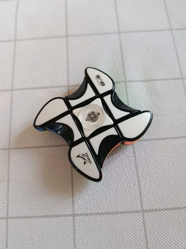 1x3x3 spinerli kubik rubik. 1 1x3x3 spinerli kubik rubik. 1