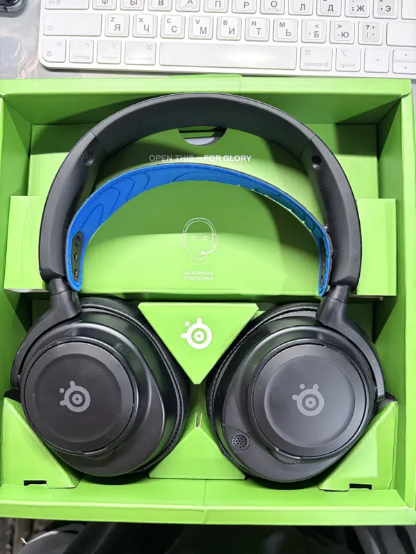 Ps5/Xbox uchun Stelseries arctis nova 7x 4 Ps5/Xbox uchun Stelseries arctis nova 7x 4
