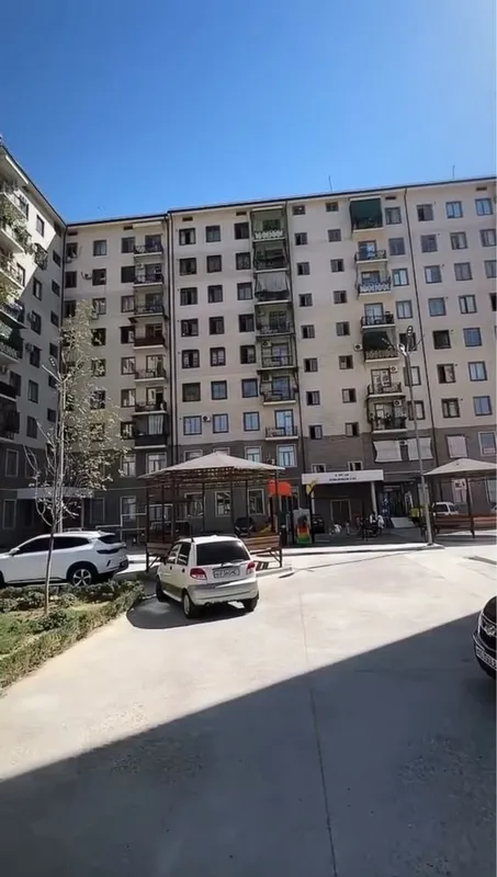 Kvartira sotiladi
