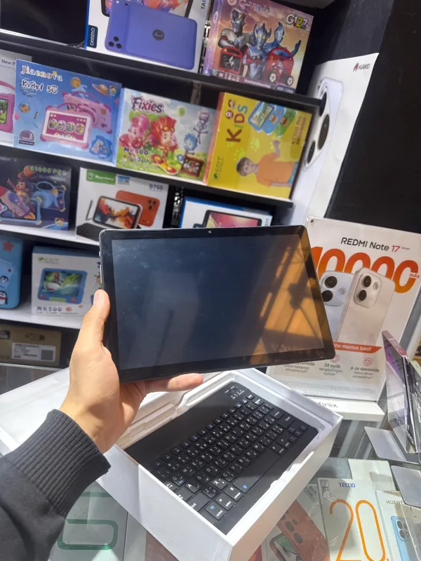 Планшет Oteeto Tab 18 4 Планшет Oteeto Tab 18 4
