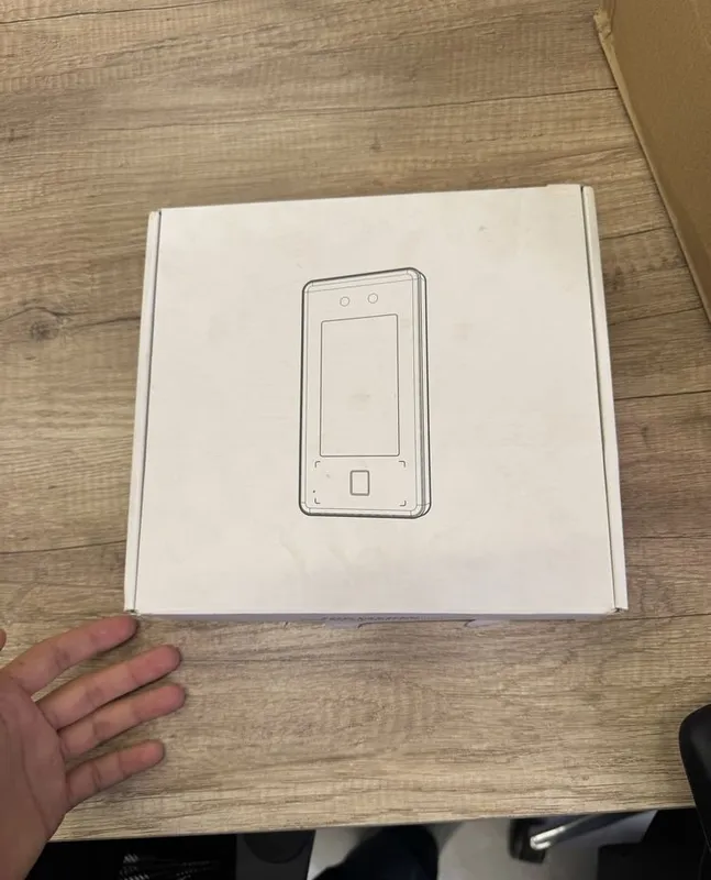 Face id 341 CMF 3 Face id 341 CMF 3