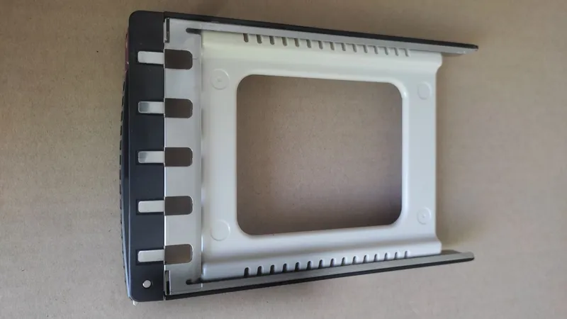 HP server uchun 2.5 dyuym HDD tray — фото 4