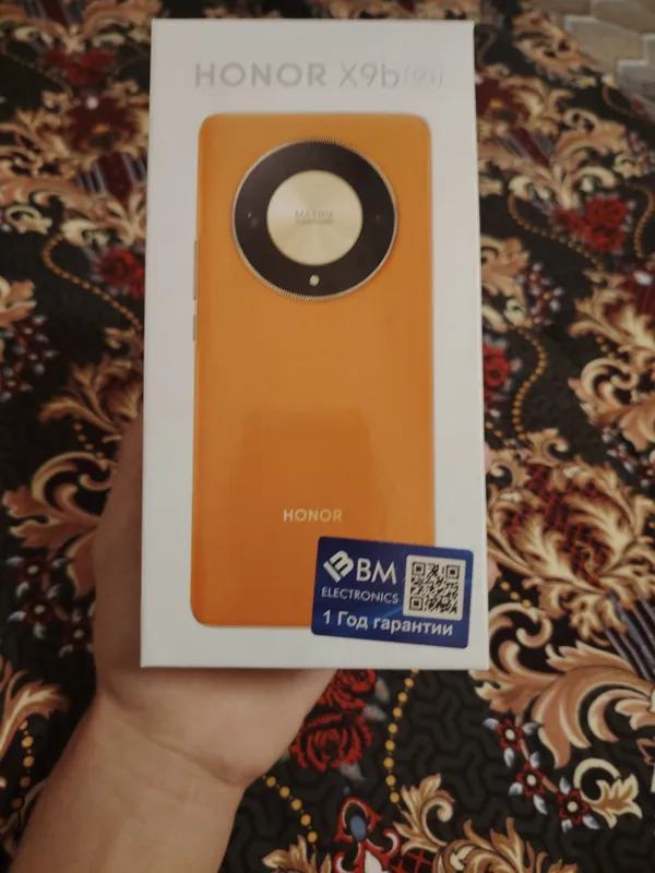 Honor x9b aybi yo hamma joyi radnoy 12+8 ga 256 xotira narxi 3mln 1