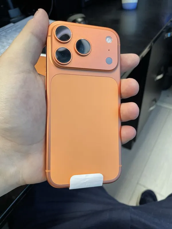 iPhone 17 Pro 512GB Orange sim+esim — фото 2