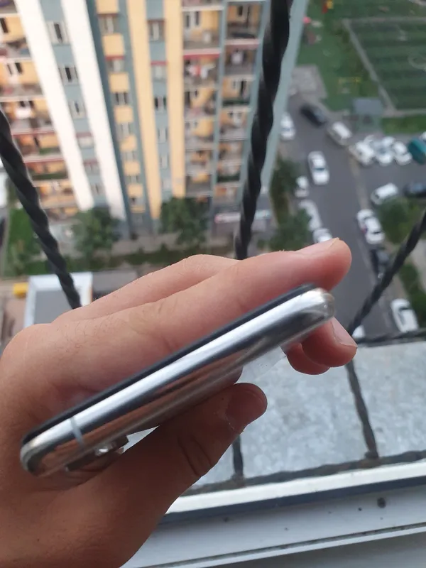 iphone xs 1