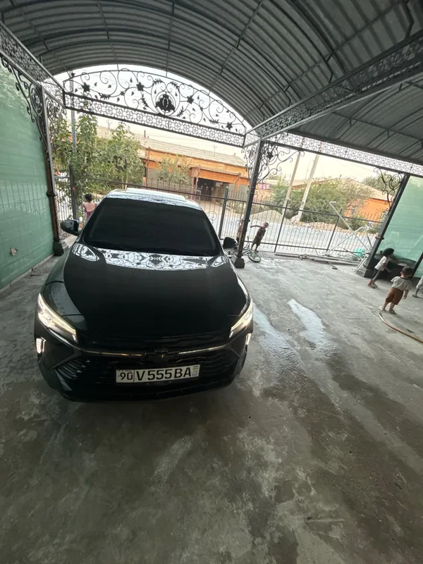 chevrolet monza 2023 2