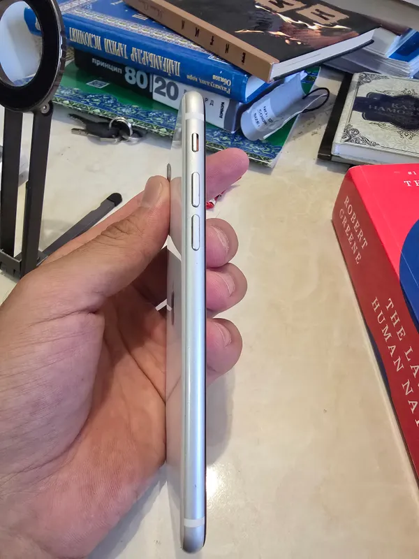Iphone SE 2020 Srochna Sotiladi! 6