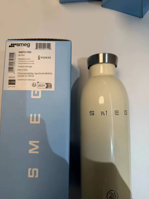Ручной термос SMEG 3