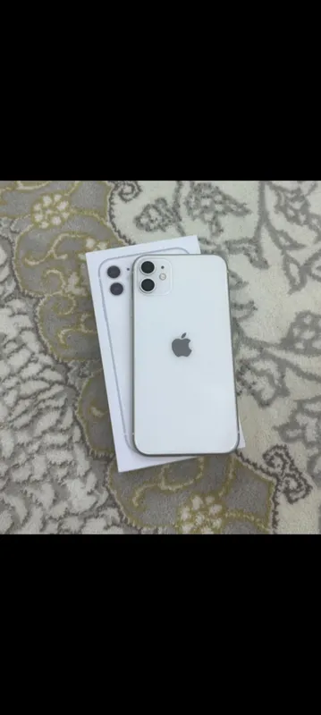 iPhone 11, белый цвет, 64 ГБ 2 iPhone 11, белый цвет, 64 ГБ 2