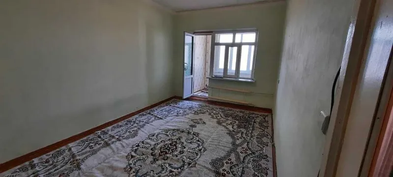 Сдаётся 1/5/5 квартира переделанная в 2 ком. Кушбеги. 1 Сдаётся 1/5/5 квартира переделанная в 2 ком. Кушбеги. 1