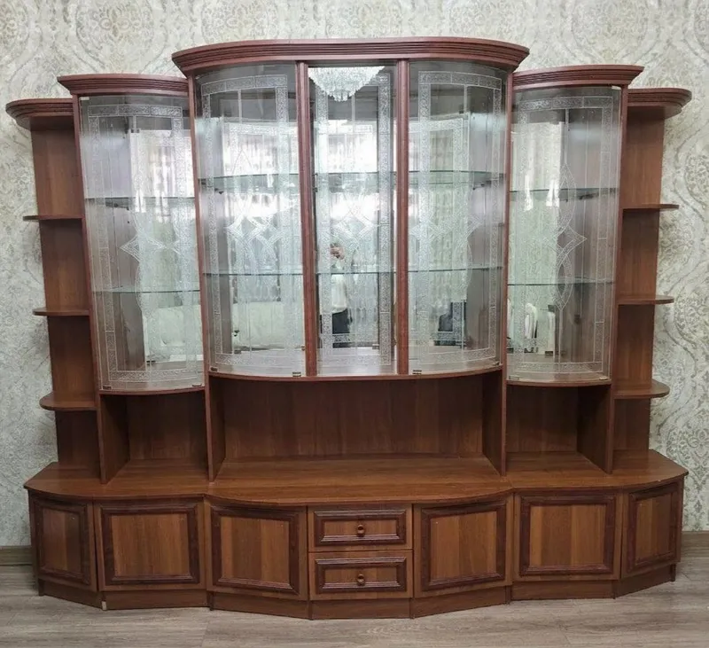 Стенка горка для гостиной