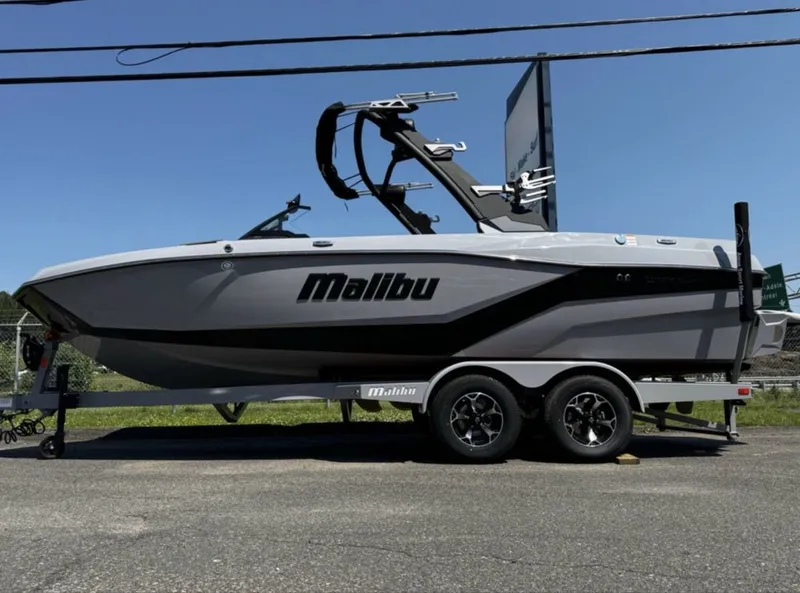 Новые катера Malibu 1 Новые катера Malibu 1
