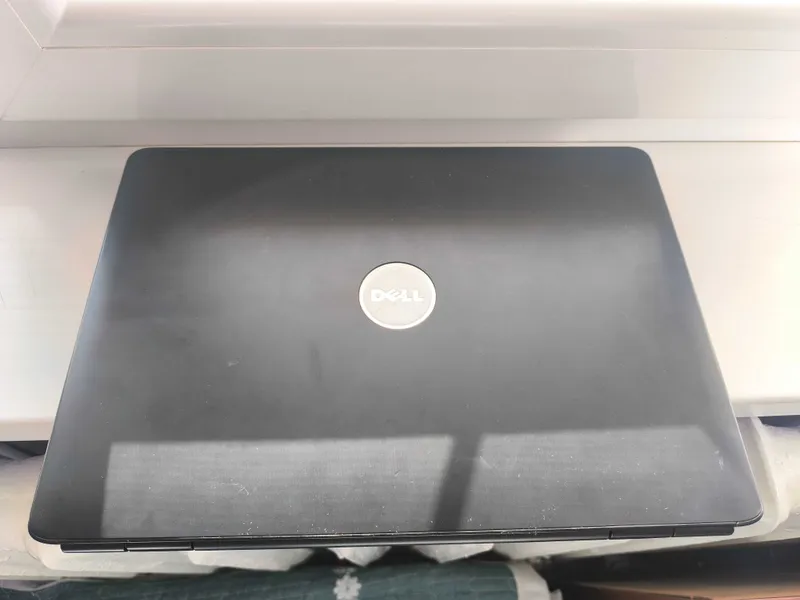 Ноутбук DELL 500