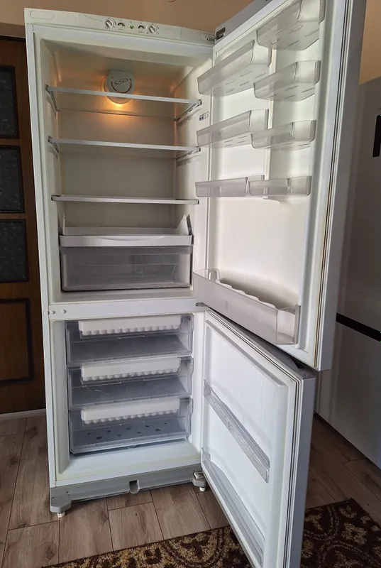 ariston Hotpoint xavo sovitish tizimida ishlovchi 3 ariston Hotpoint xavo sovitish tizimida ishlovchi 3