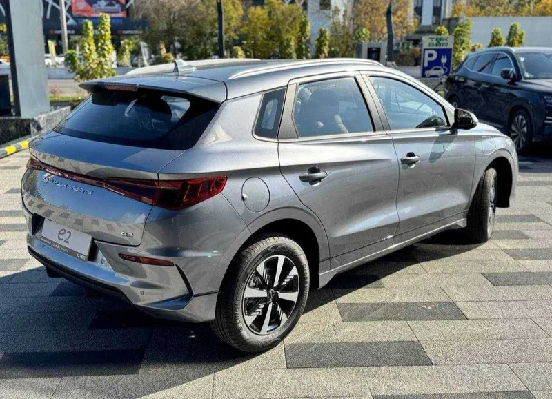 BYD E2 full 2025yil — фото 1