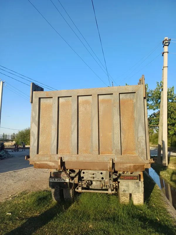 hovo samosval, motor karopka xolati yaxshi 6