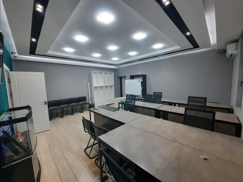 Аренда офиса Паркентский базар / Golden House