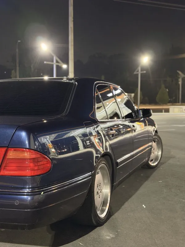 Mercedes Benz W210 E240 Sotiladi — фото 2