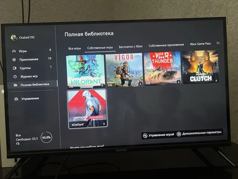 Xbox Series S o‘yinlar va ikkita джойстик bilan 6